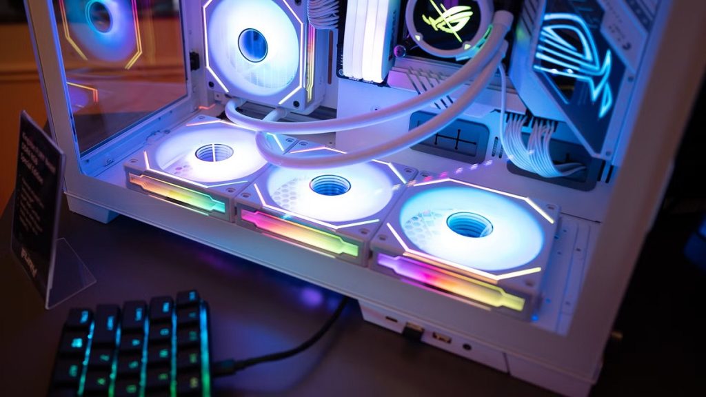 بهترین فن‌های RGB