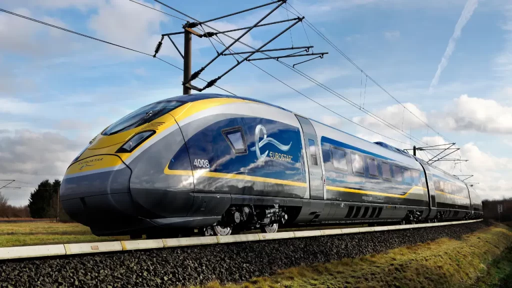 ۶. Eurostar e320 – تونل کانال را فتح می‌کند