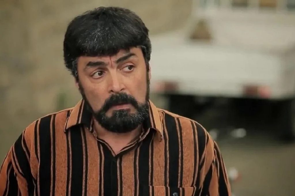 بازیگر نقش کبیر در سریال آنام