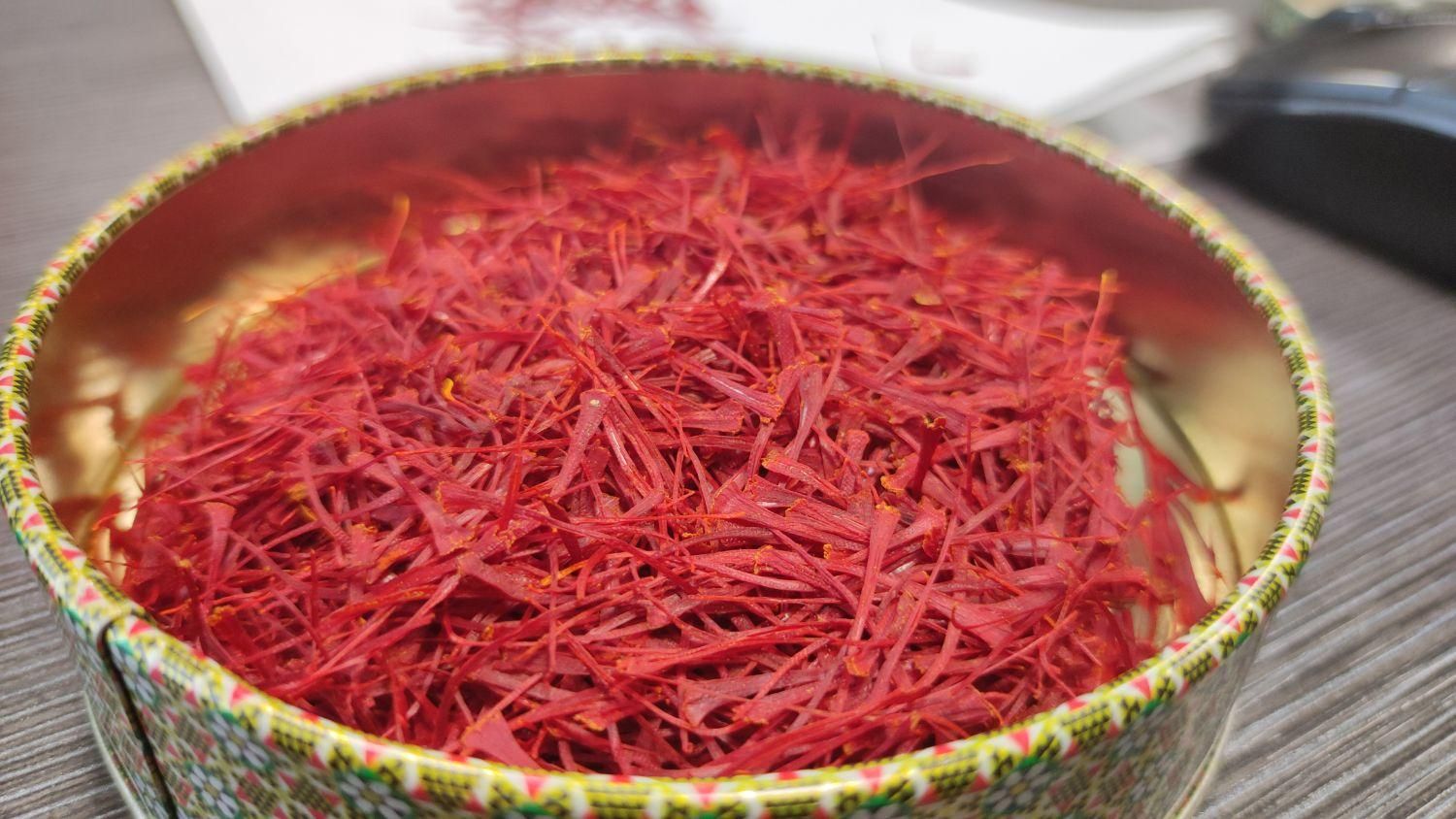 قیمت زعفران کیلویی و گرمی امروز ۲۵ آبان ۱۴۰۴