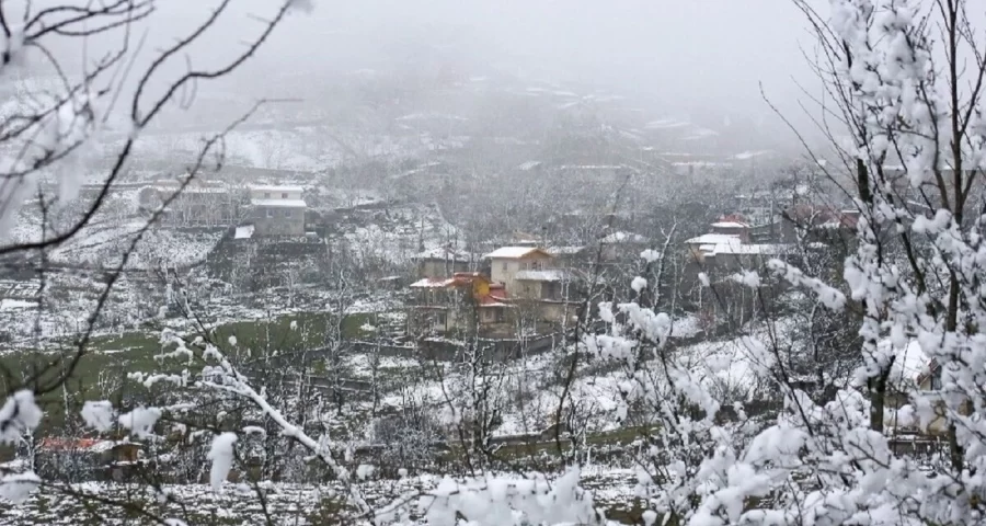 پلیس راه مازندران: شرایط جوی خطرناک است