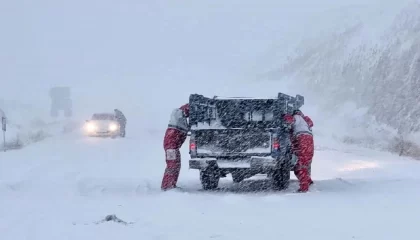 کولاک برف و بارش شدید در جاده‌های شمالی از جمعه شب