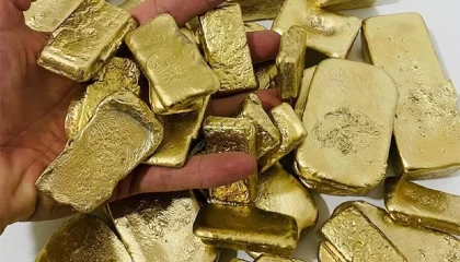 کشف طلای قاچاق در مهرآباد