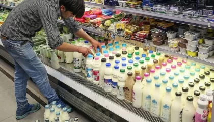 نخرید تا ارزان شود