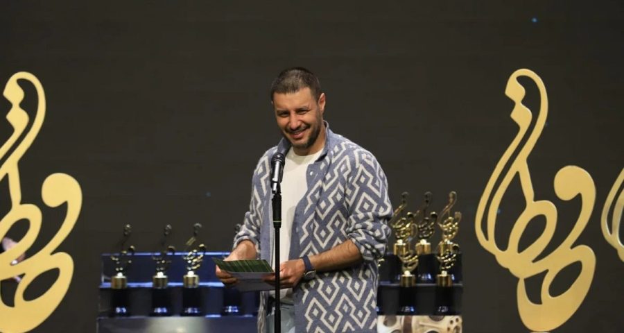 برخورد جواد عزتی با بادیگاردها