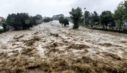 نجات مادر و فرزند درسیل ایذه