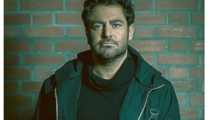 عکس کریسمی رضا گلزار در دبی