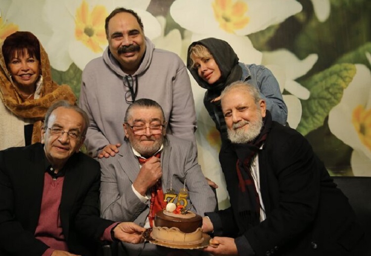 رضا رویگری در خانه سالمندان