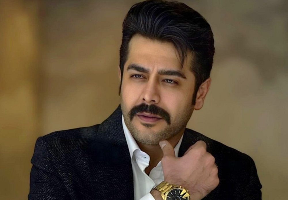 سهیل قاصدی همسر مریم مومن