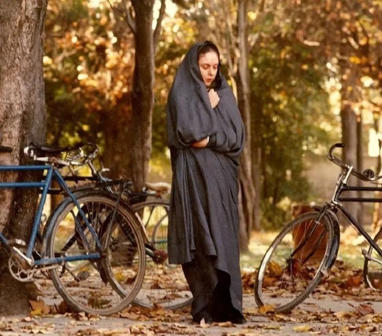 افسانه بایگان در جوانی