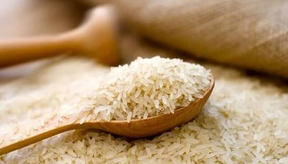 کشف و توقیف 2 تن برنج احتکار شده